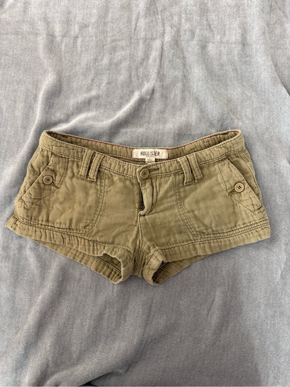 Vintage Hollister Co. low rise khaki short shorts micro y2k shorts